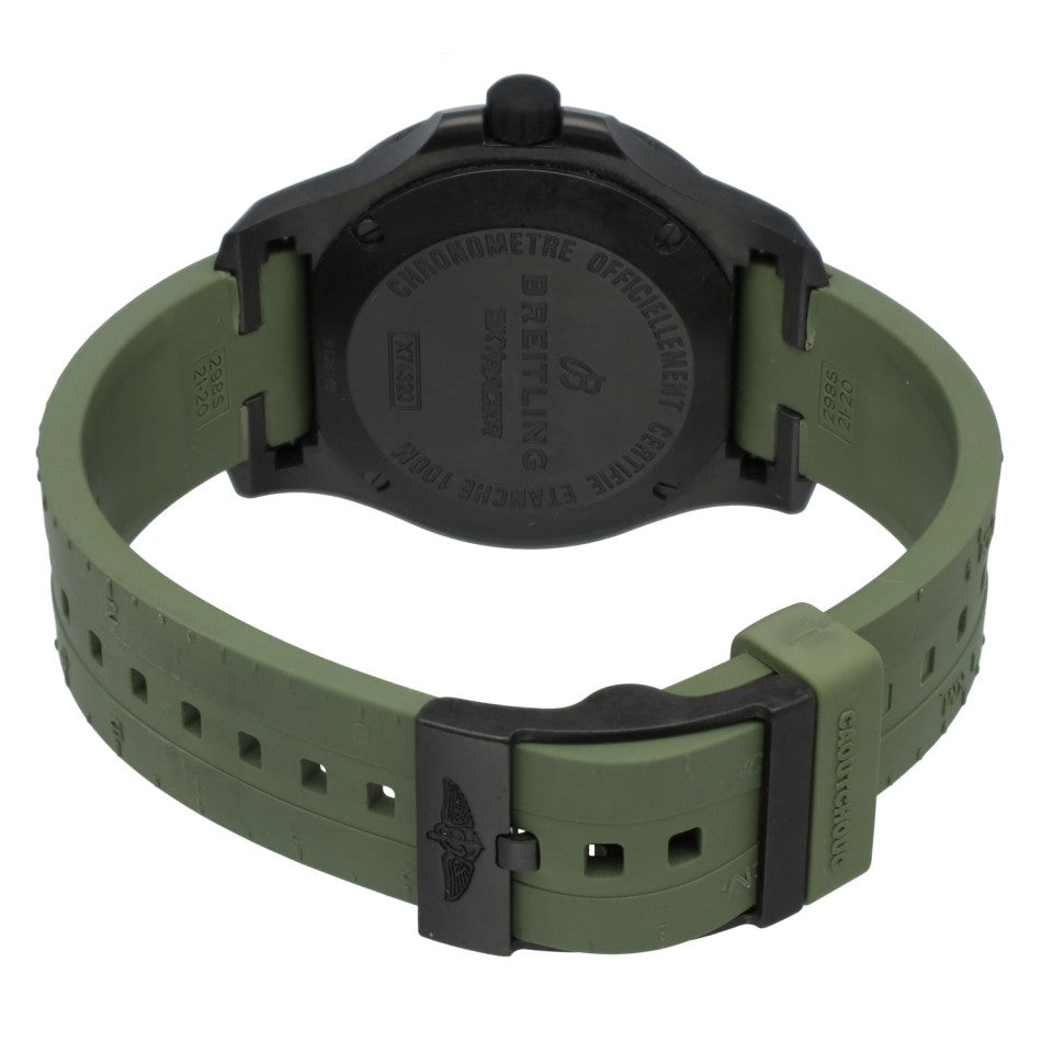 Breitling Colt Skyracer 44 Carbon Black/Green rubber 5