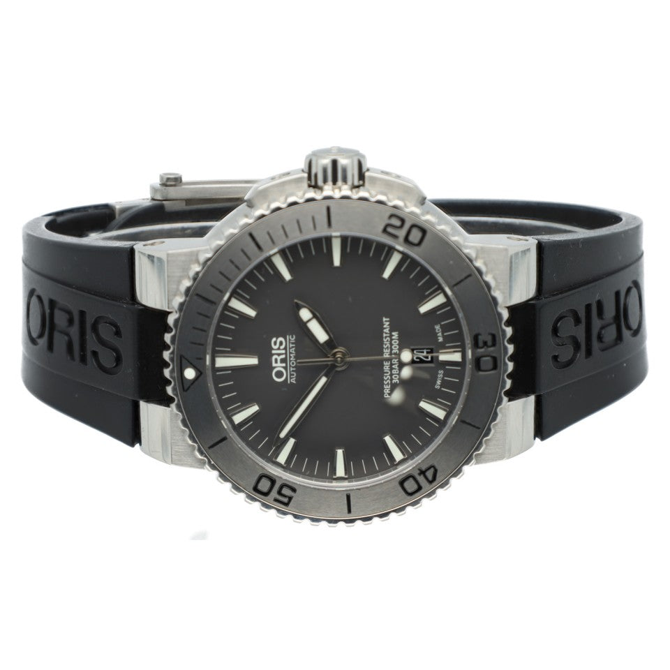 Oris Aqua Date 4