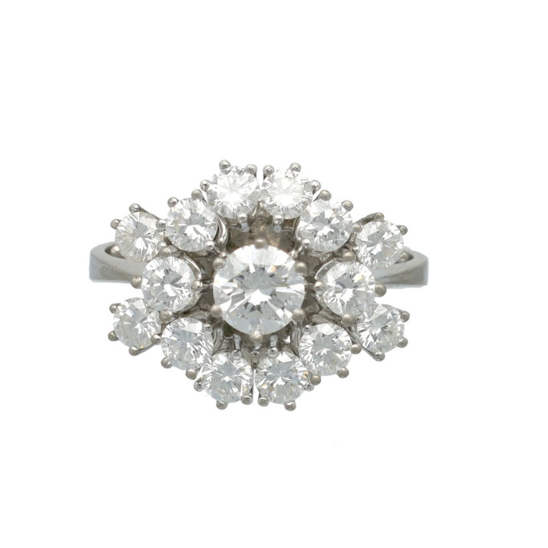 14 Krt. Entourage ring met Briljant 1.50ct 3