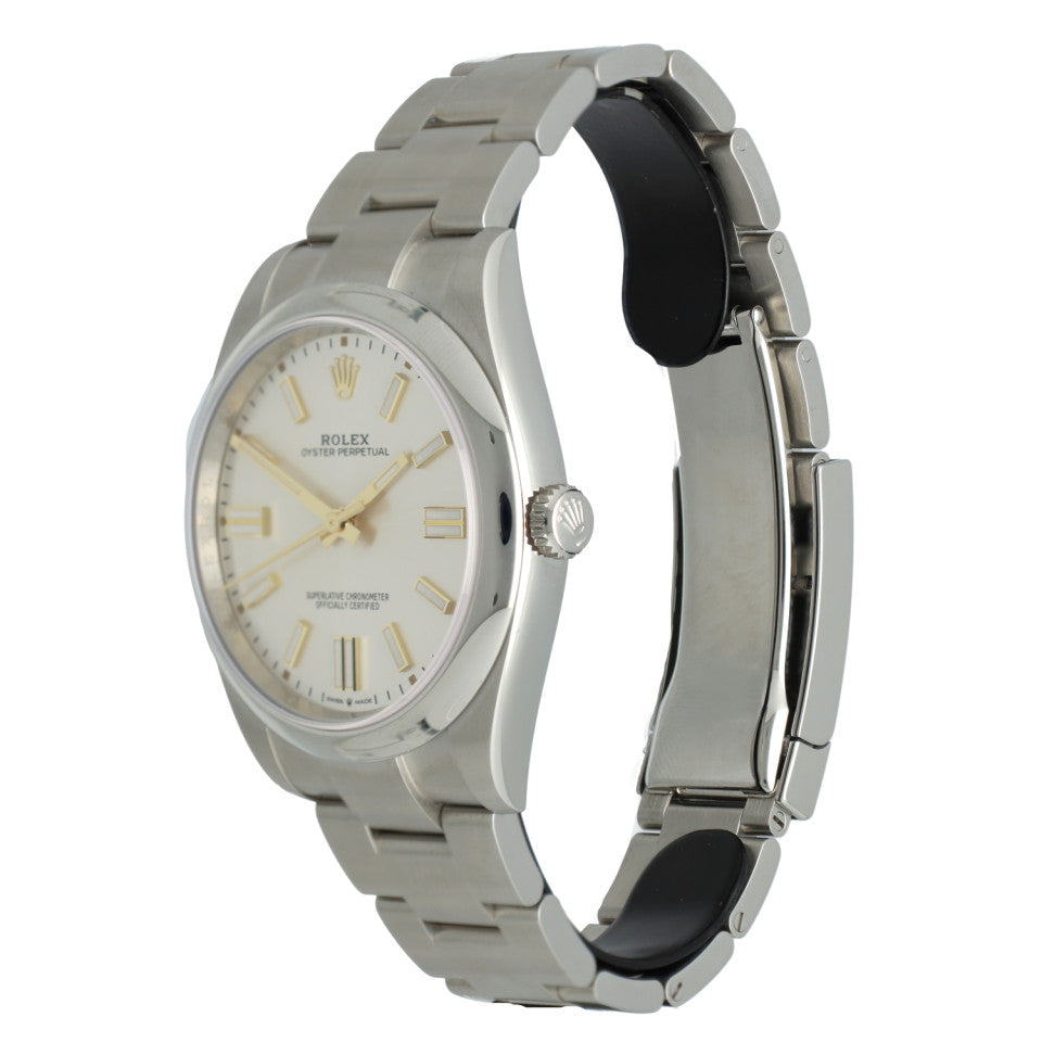 Rolex Oyster Perpetuel 41 Silver index Ref. 124300 3