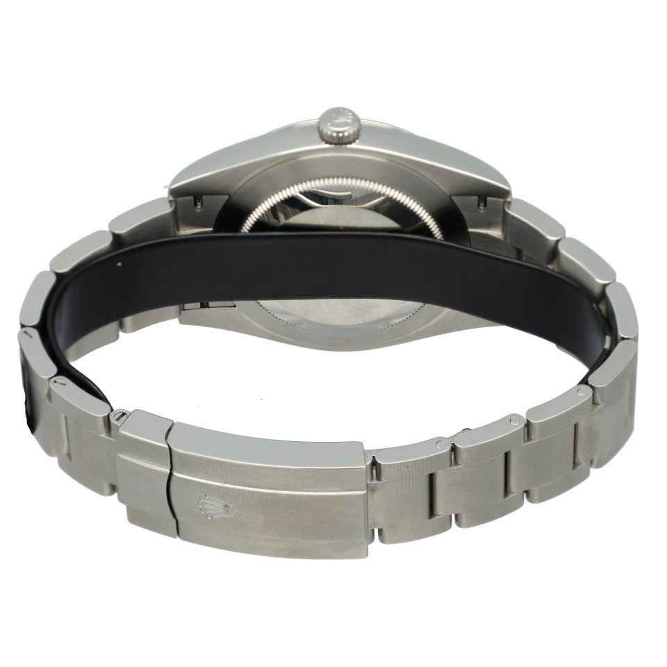 Rolex Oyster Perpetuel 41 Silver index Ref. 124300 6